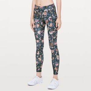 Lululemon Speed Up Tight *28" in Frosted Rose Multi Size 6